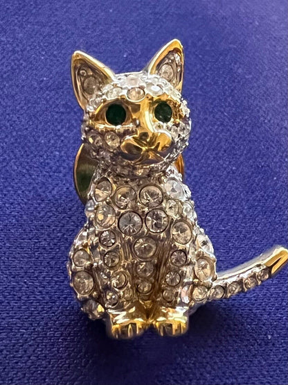 Vintage Gold Stone Cat Kitty Pin Clear Rhinestones Green Emerald Eyes Goldtone